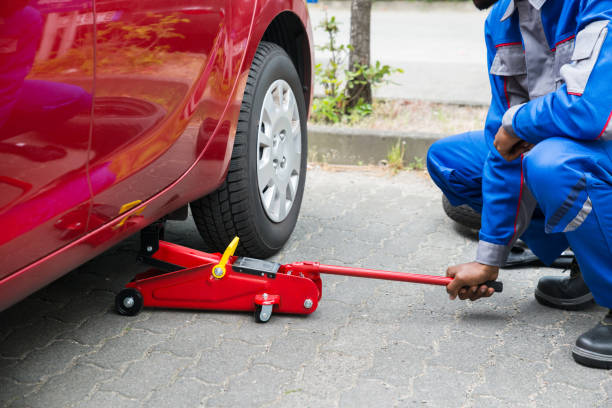 Comment soulever une voiture avec un cric hydraulique ?